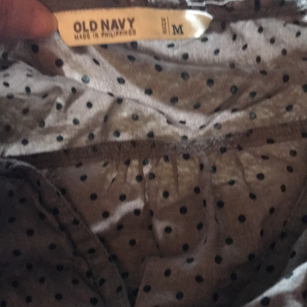 *a fav* Old Navy V neck, buttons, 2 pockets, 3/4 sleeve top - Picture 7 of 9